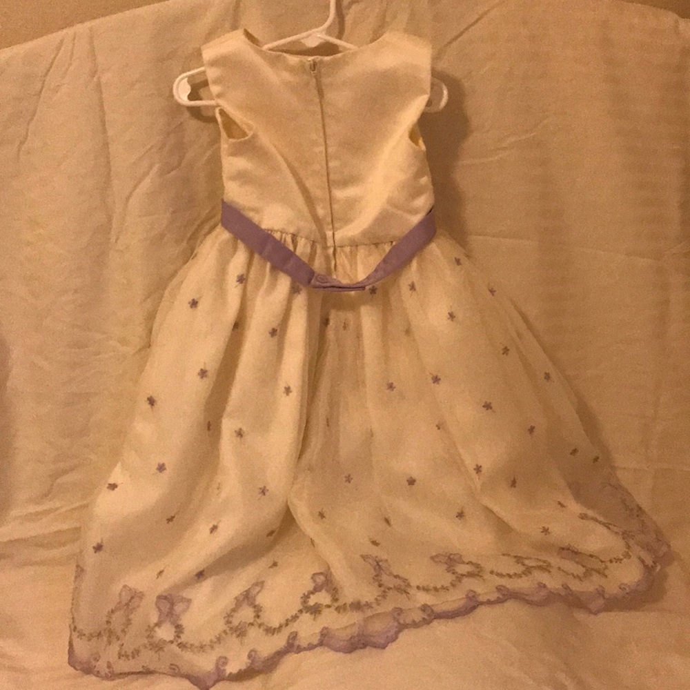 Dress - Picture 2 of 4